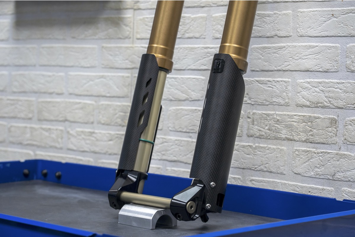 V3 clamp